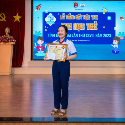 Lê Vân Hà