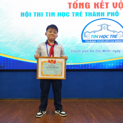  Nguyễn Thiên Phong