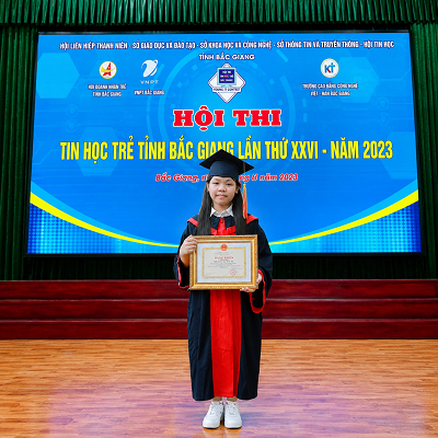 Nguyễn Trần Kim Ngân